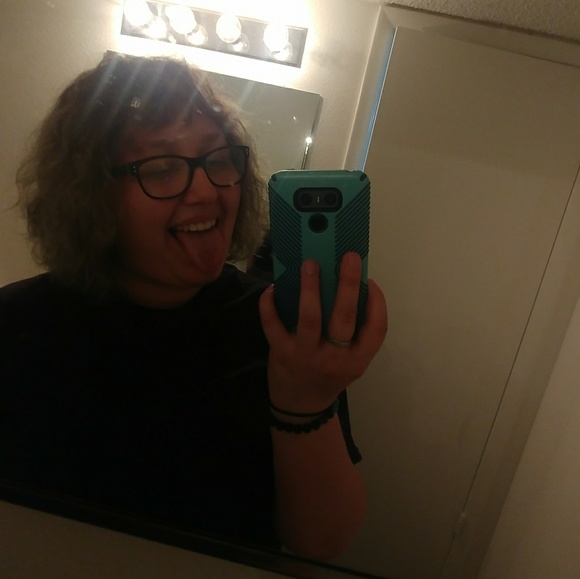 Meet your Posher, Jessica - Picture 7 of 7